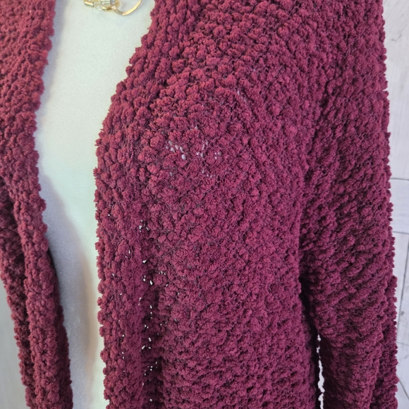NWT Elegant Maroon Open Front Popcorn Cardigan - Picture 2 of 5